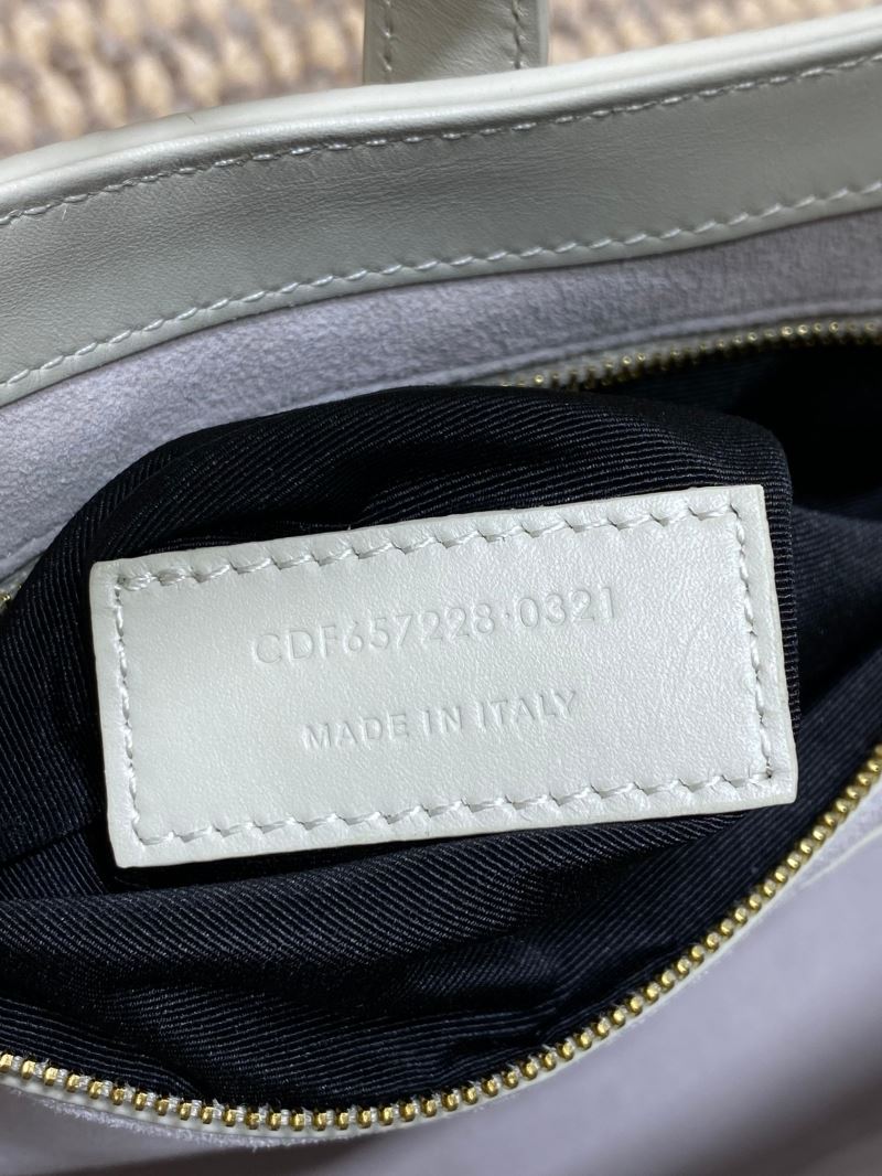 Y51 hobo bags